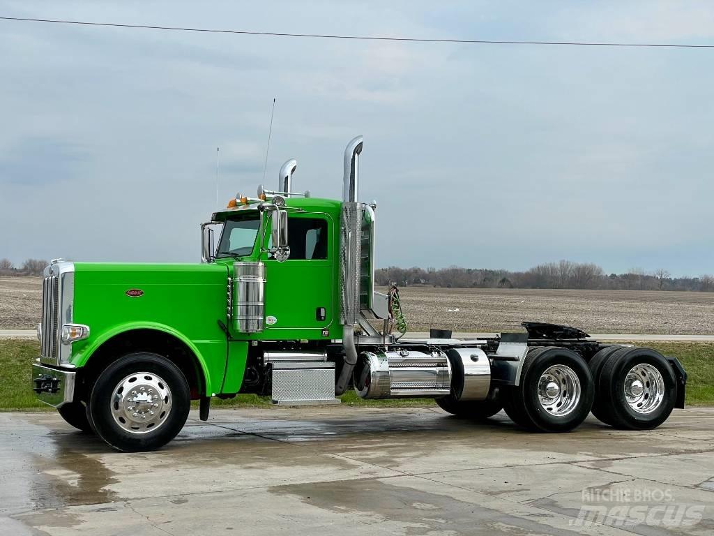 Peterbilt 389 Vlačilci