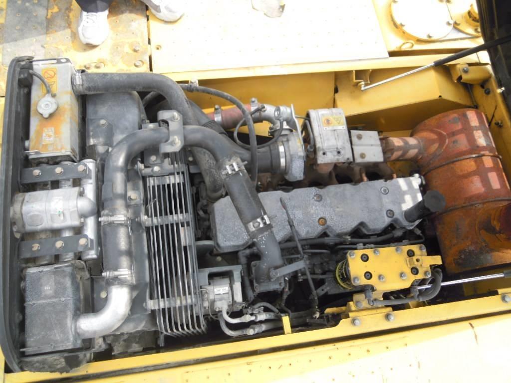 Komatsu PC 220-8 Bagri goseničarji