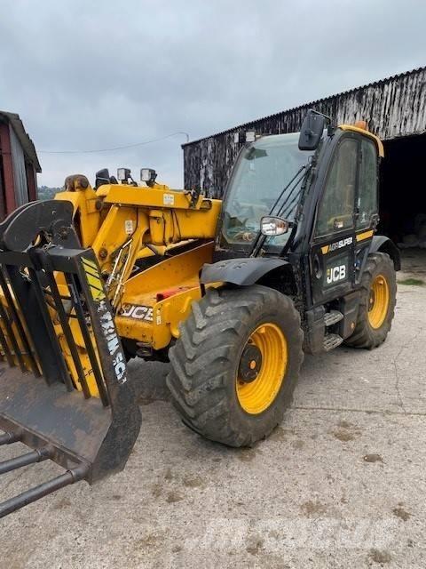 JCB 538-60 Kmetijski teleskopski nakladalci