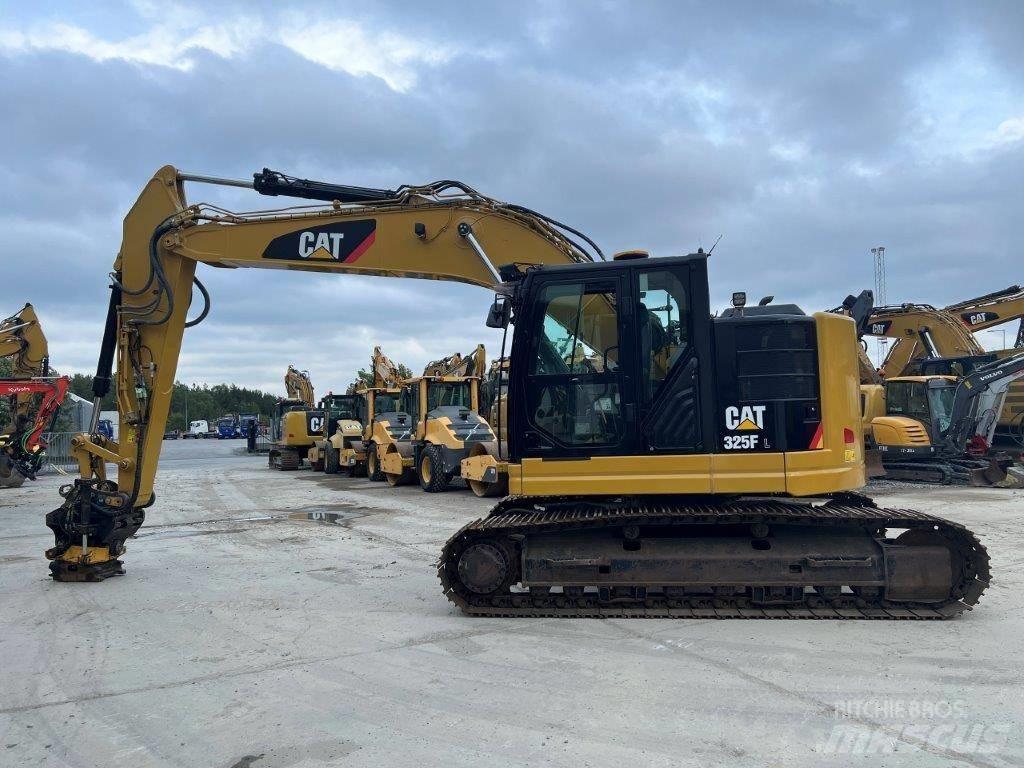 CAT 325FL CR Bagri goseničarji