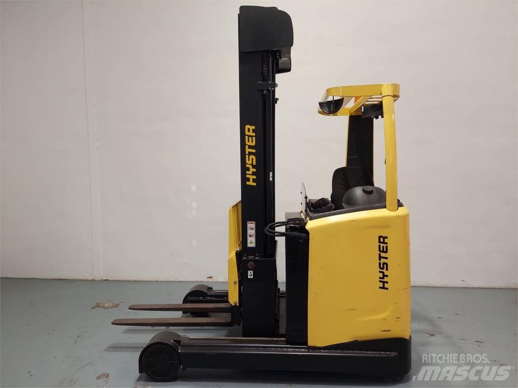 Hyster R 2 5 Viličarji s pomičnim teleskopom