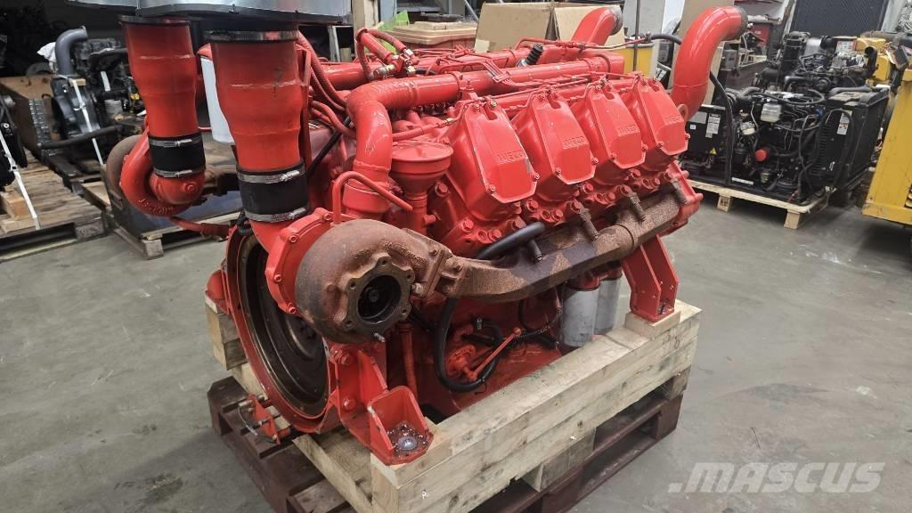 Iveco 8281 SRI V8 Motorji