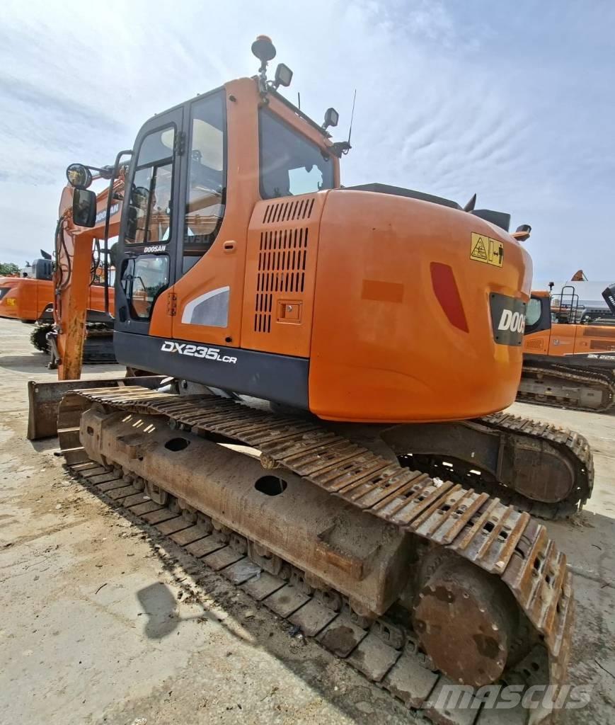 Doosan DX 235 LCR-5 Bagri goseničarji