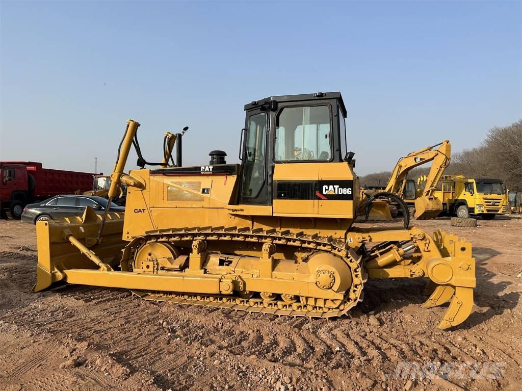 CAT D 6 G Buldožerji goseničarji