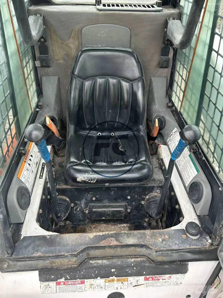 Bobcat S 330 Skid steer mini nakladalci