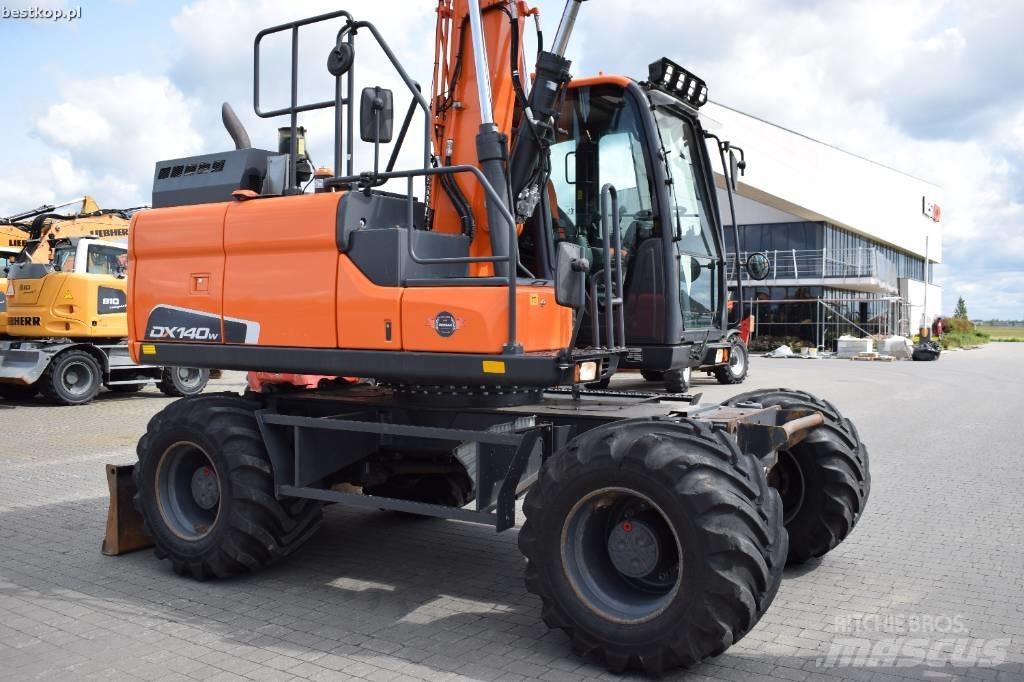 Doosan DX 140 W-5 Bagri na kolesih