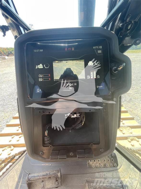 CAT D3 LGP Buldožerji goseničarji