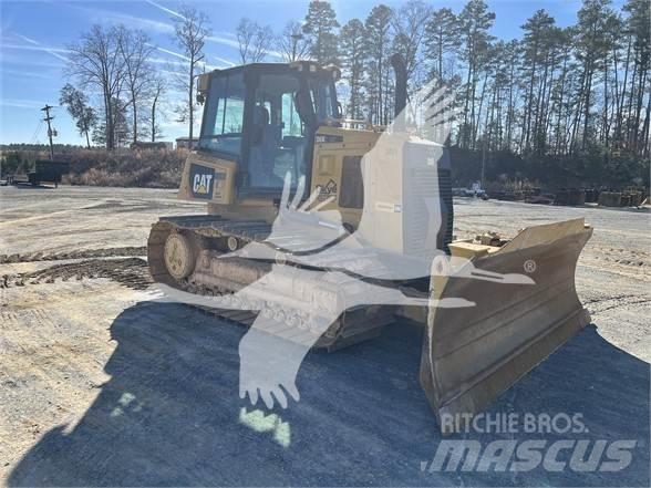 CAT D6K2 LGP Buldožerji goseničarji