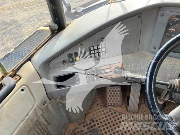 Volvo A25D Zglobni demperji