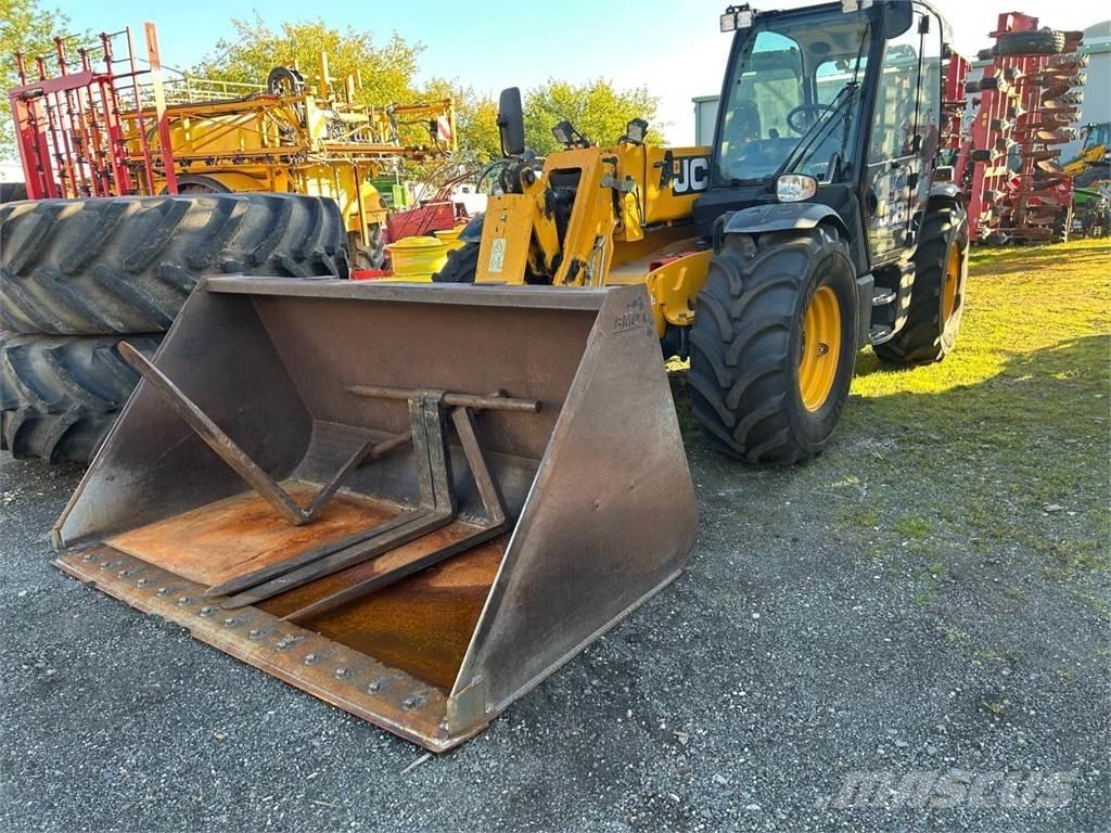 JCB 541-70 AGRIPRO Teleskopske dvižne ploščadi