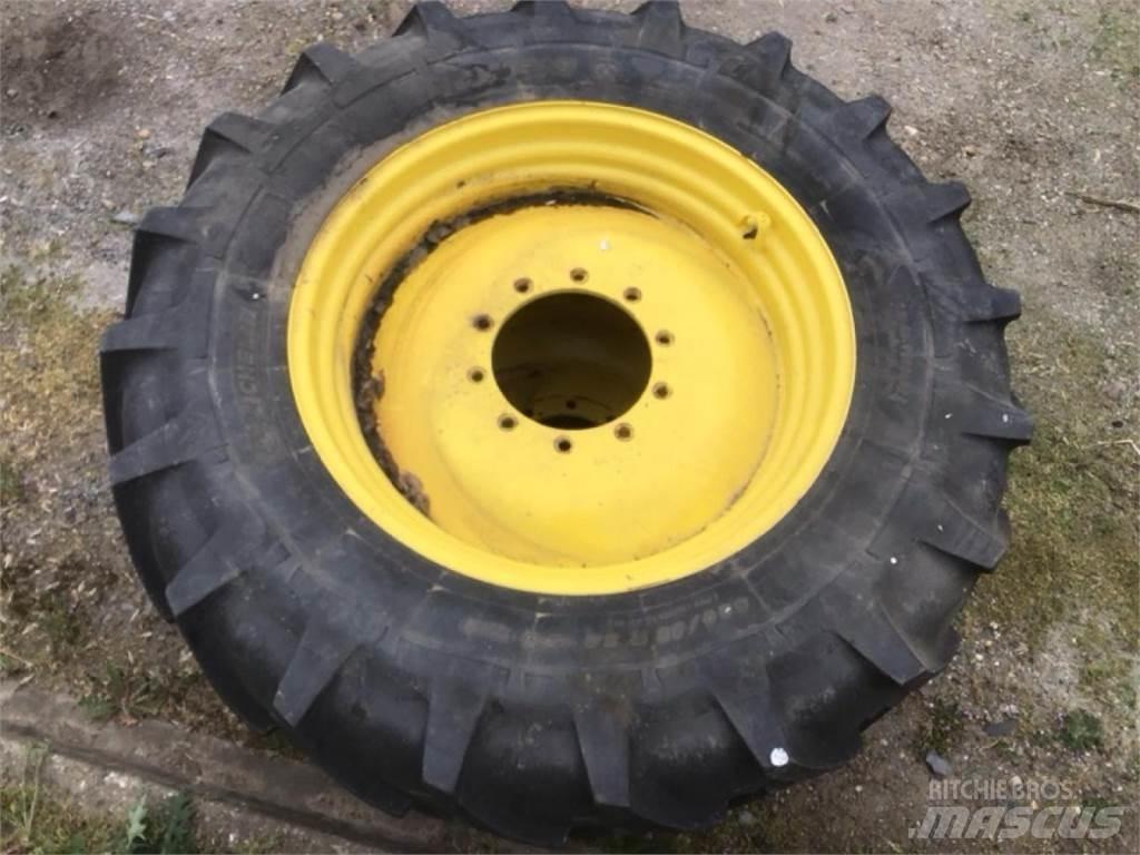 Michelin 420/85R34 Gume, kolesa in platišča