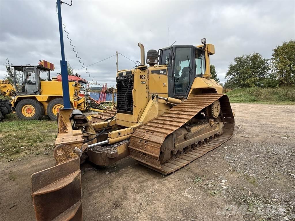 CAT D6N LGP Buldožerji goseničarji