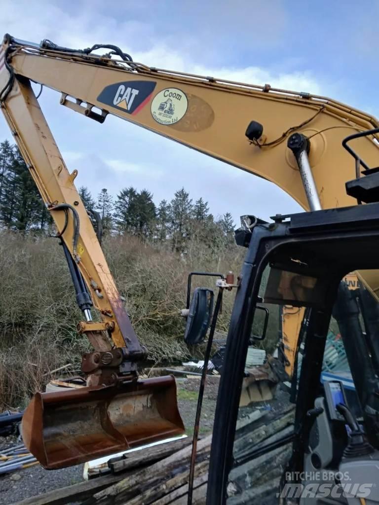 CAT 320 E Dolgo sežni bagri