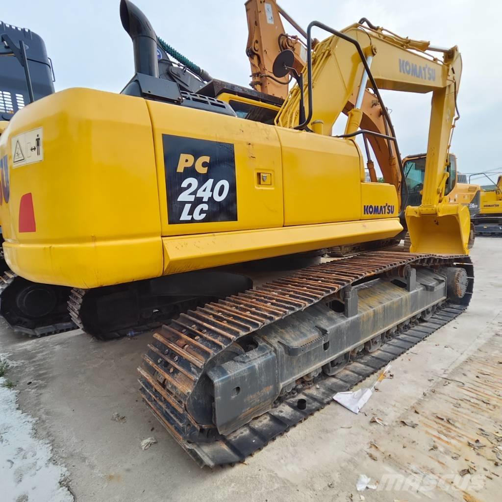 Komatsu PC 240 LC-8 Bagri goseničarji
