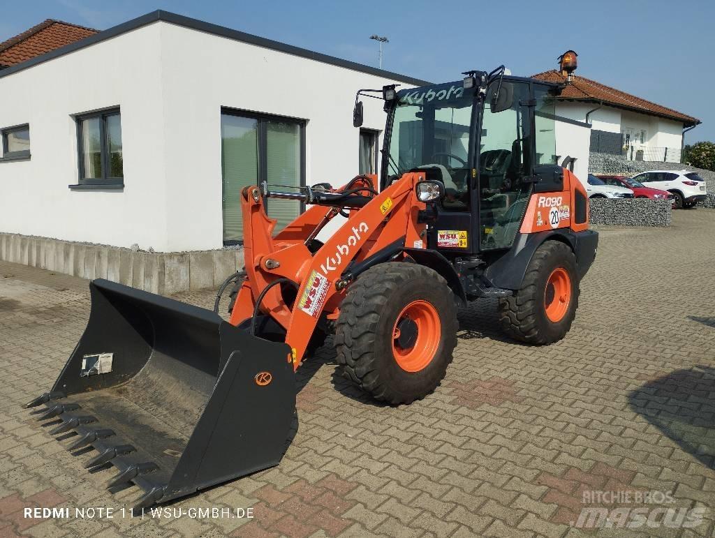 Kubota R090 Kolesni nakladalci