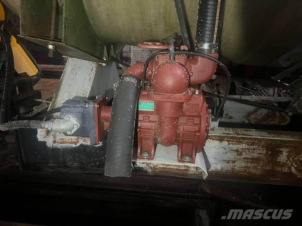 JCB 714 Cisterne za gnojnico