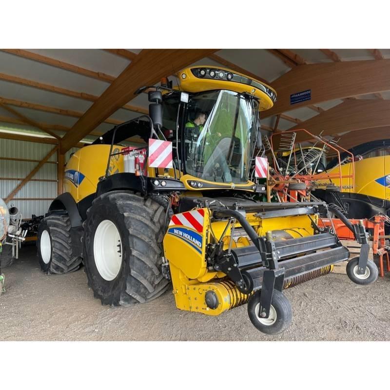 New Holland FR 650 Stroji za krmo na lastni pogon