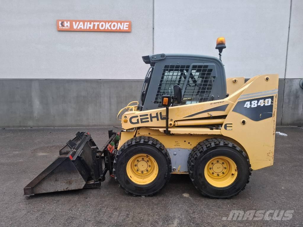 Gehl 4840 Skid steer mini nakladalci