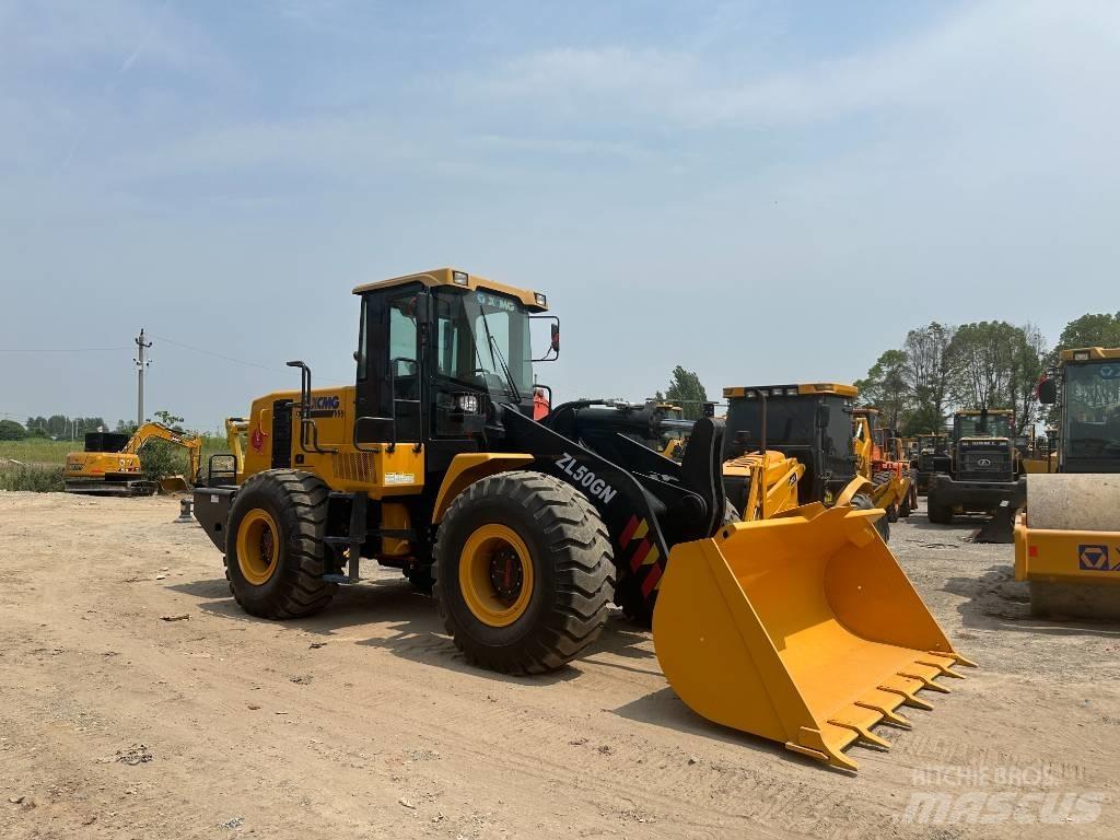 XCMG ZL 50 G Kolesni nakladalci