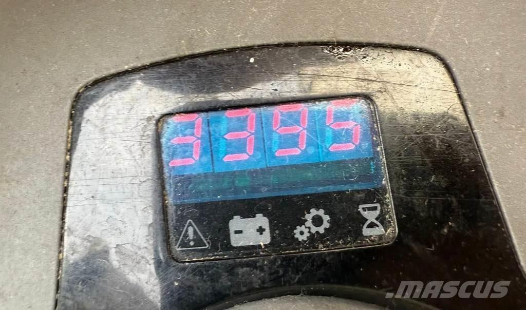 BT SWE200D Ročni električni viličar