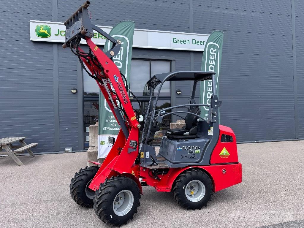 Flexitrac 1140 Večnamenski nakladalci