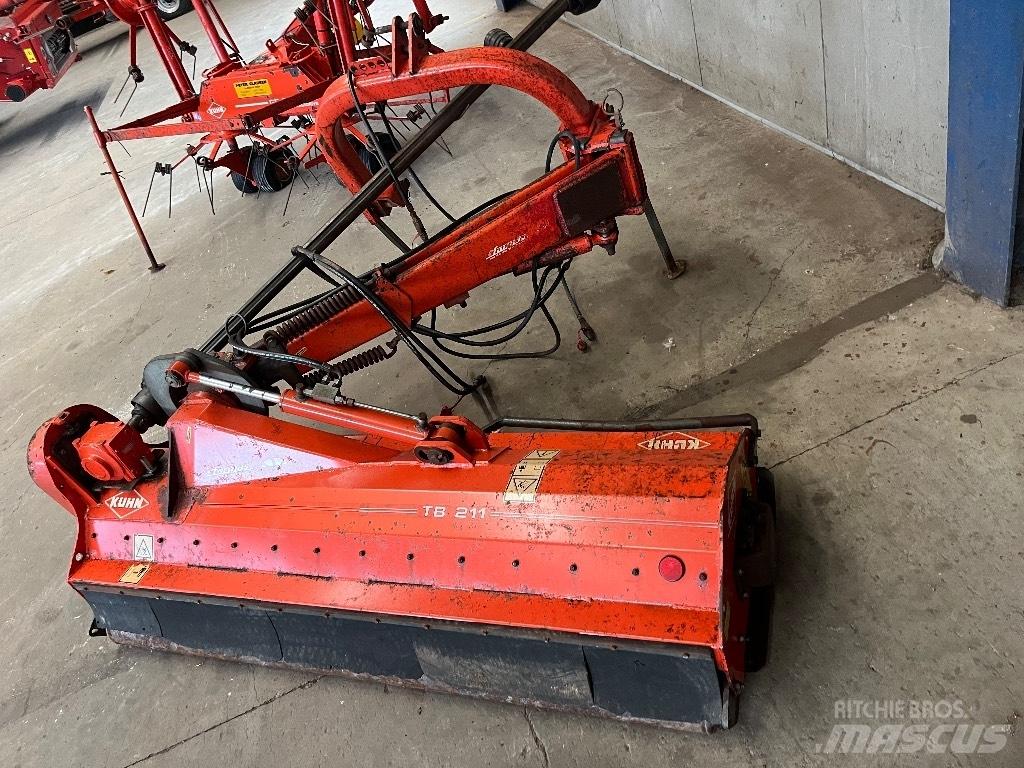 Kuhn TB 211 Kosilnice za pašnike