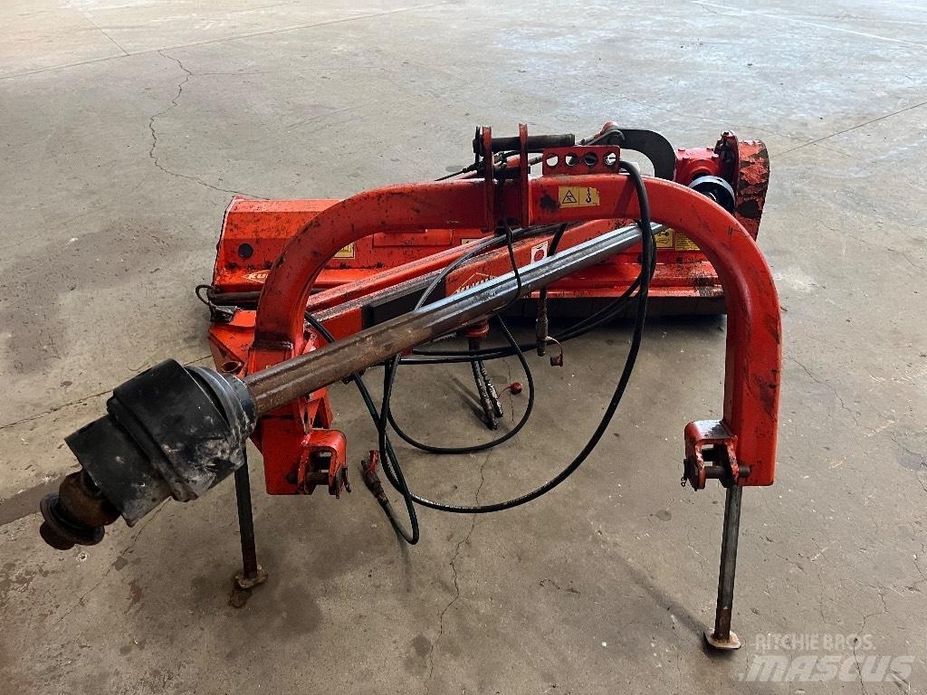 Kuhn TB 211 Kosilnice za pašnike