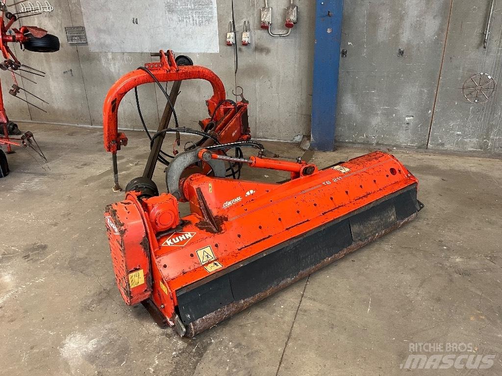 Kuhn TB 211 Kosilnice za pašnike