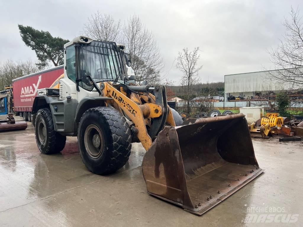 Liebherr 526 Kolesni nakladalci