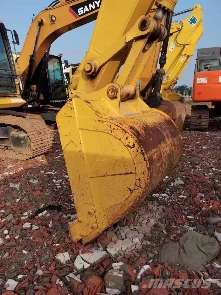 Komatsu pc 210 Bagri goseničarji