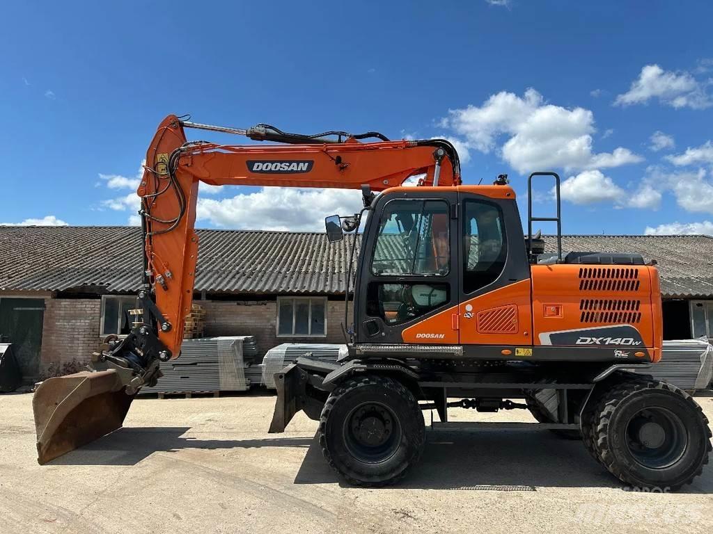 Doosan DX140W-5 Bagri na kolesih