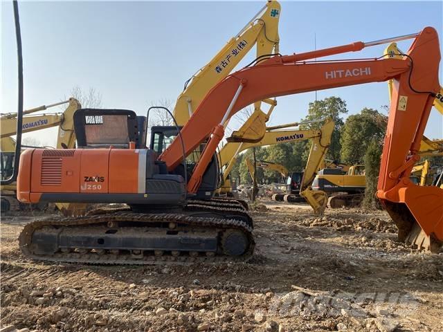 Hitachi ZX250 Bagri goseničarji
