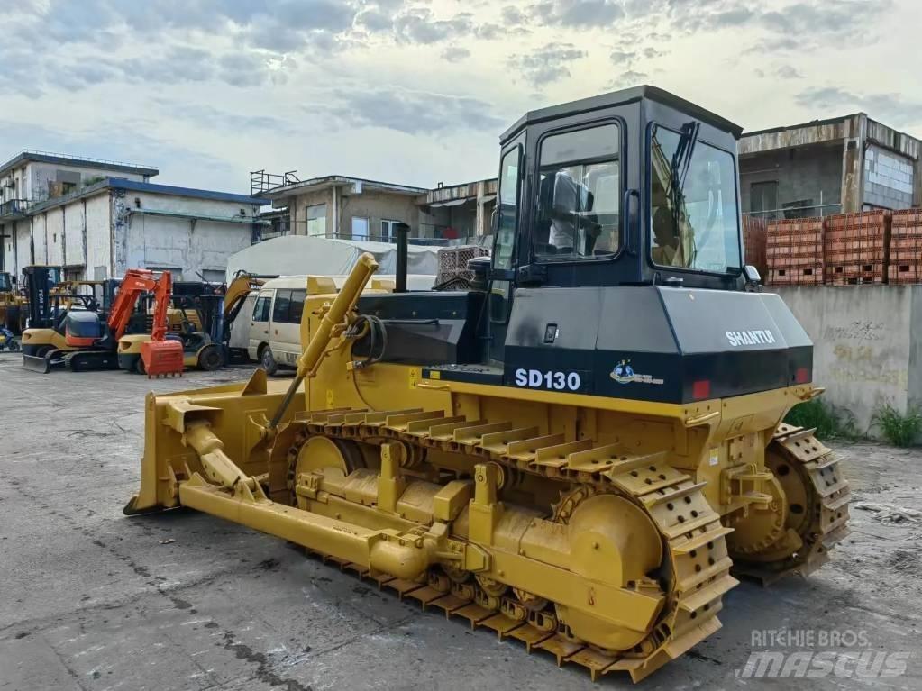 Shantui SD13 Buldožerji goseničarji
