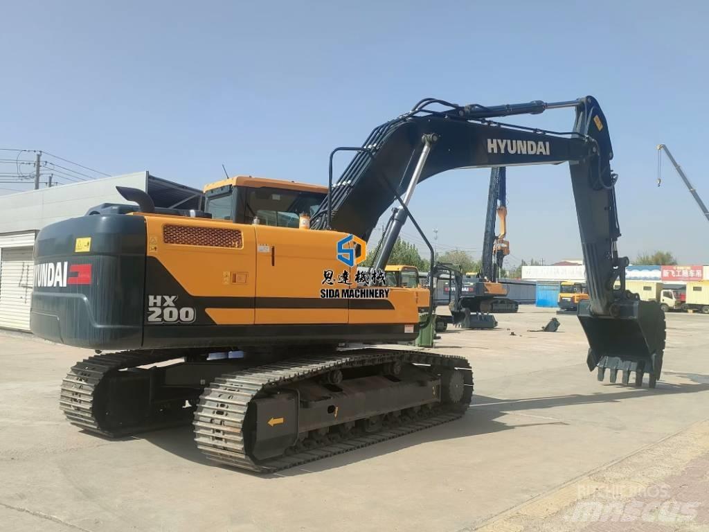 Hyundai HX200N Midi bagri 7t – 12t