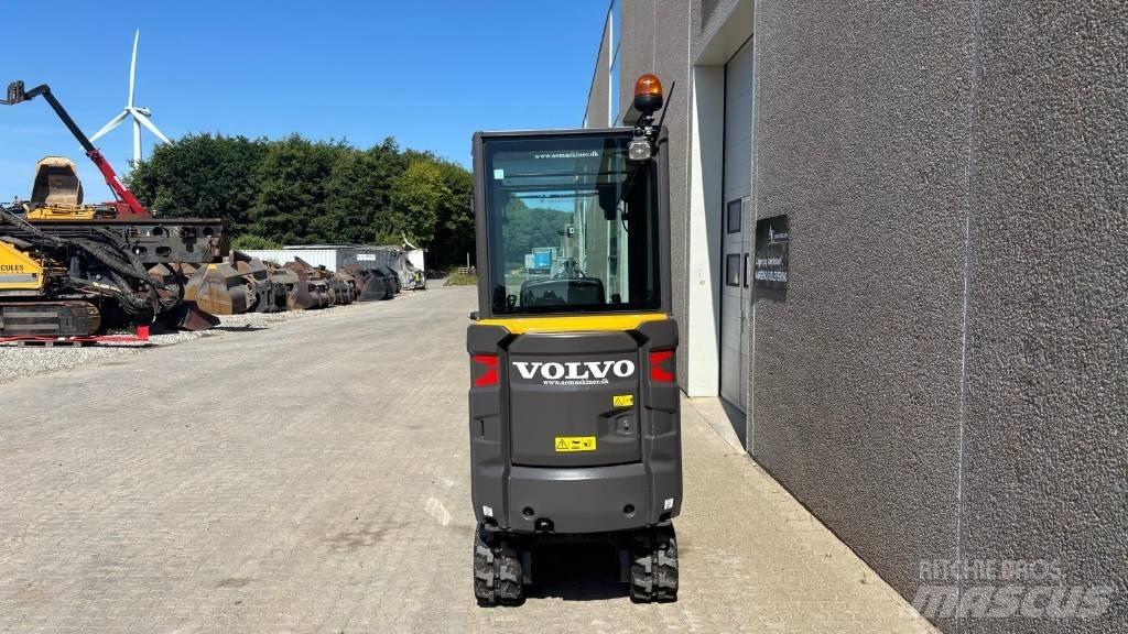 Volvo EC 18 E Mini bagri <7t
