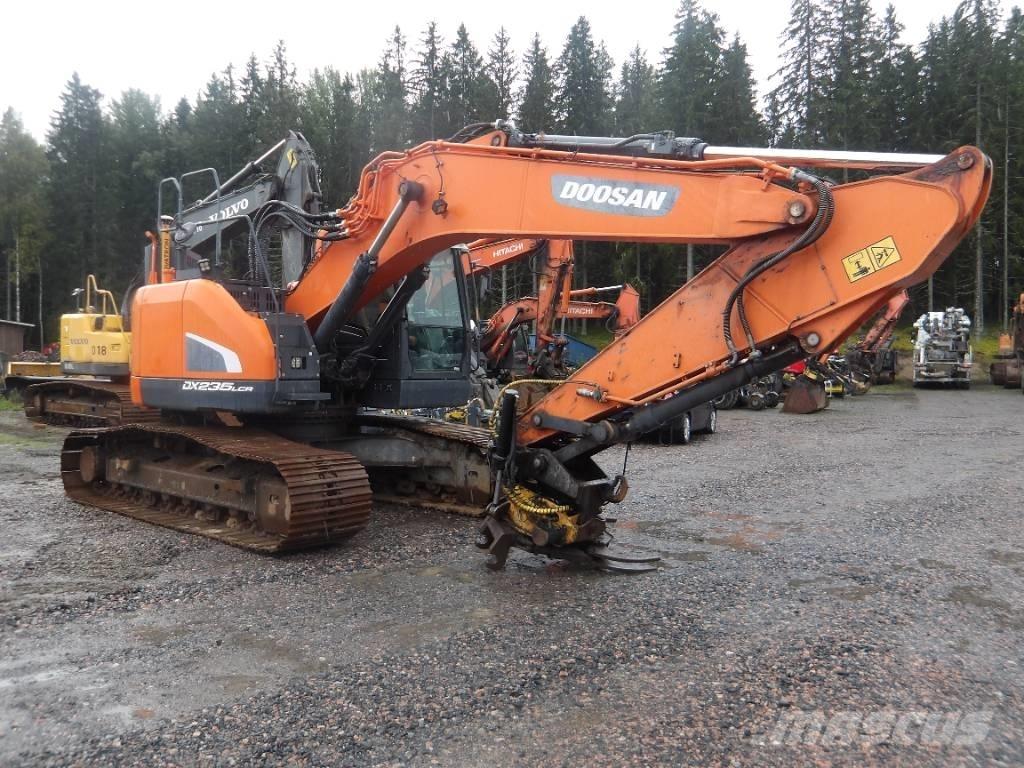 Doosan DX 235 LCR-5 Bagri goseničarji