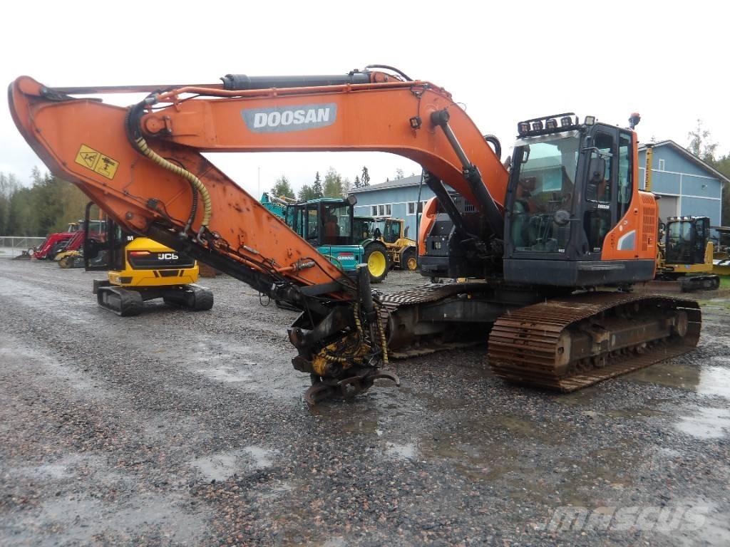 Doosan DX 235 LCR-5 Bagri goseničarji