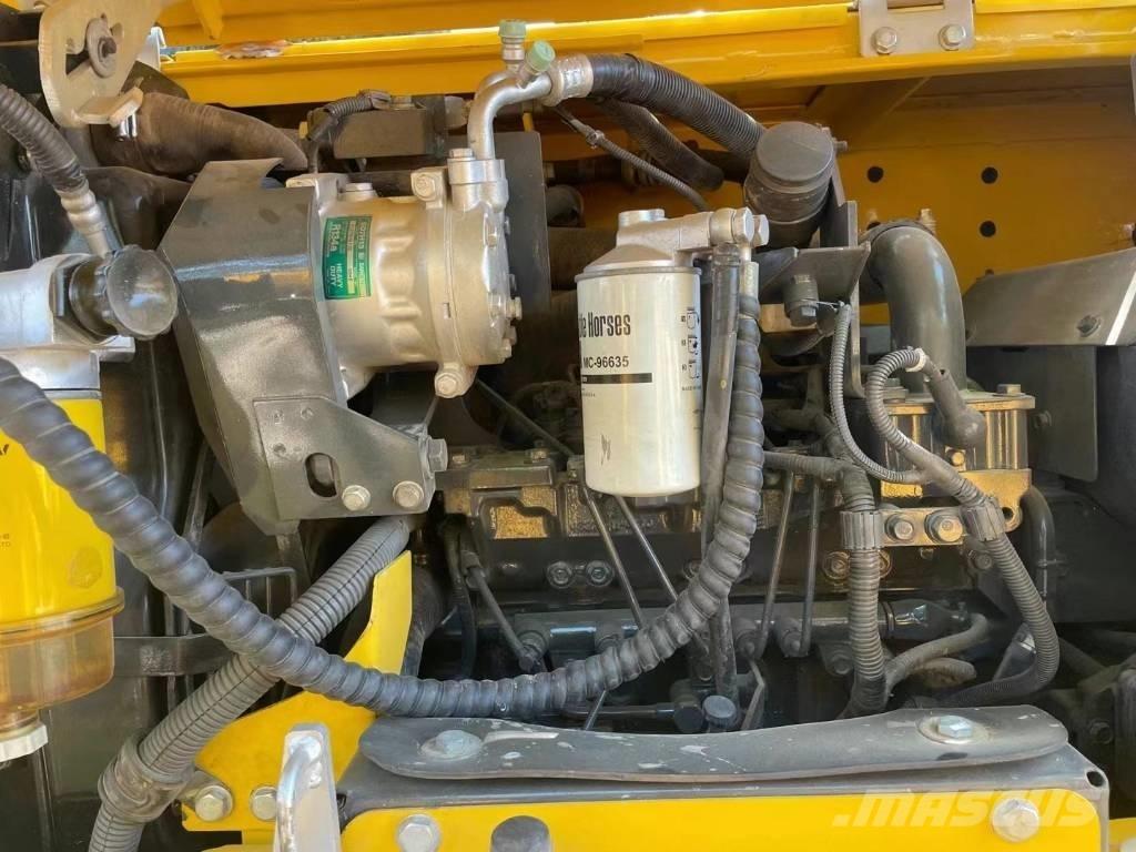 Komatsu PC70-8 Midi bagri 7t – 12t