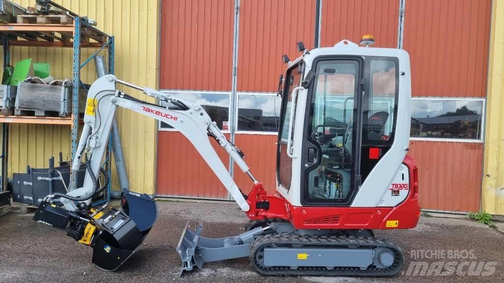 Takeuchi TB 320 Mini bagri <7t