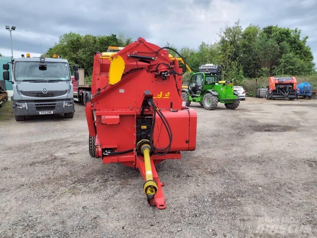 TEAGLE TOMAHAWK 8100 Rezač za bale, oprema za rezanje in odvijanje bal