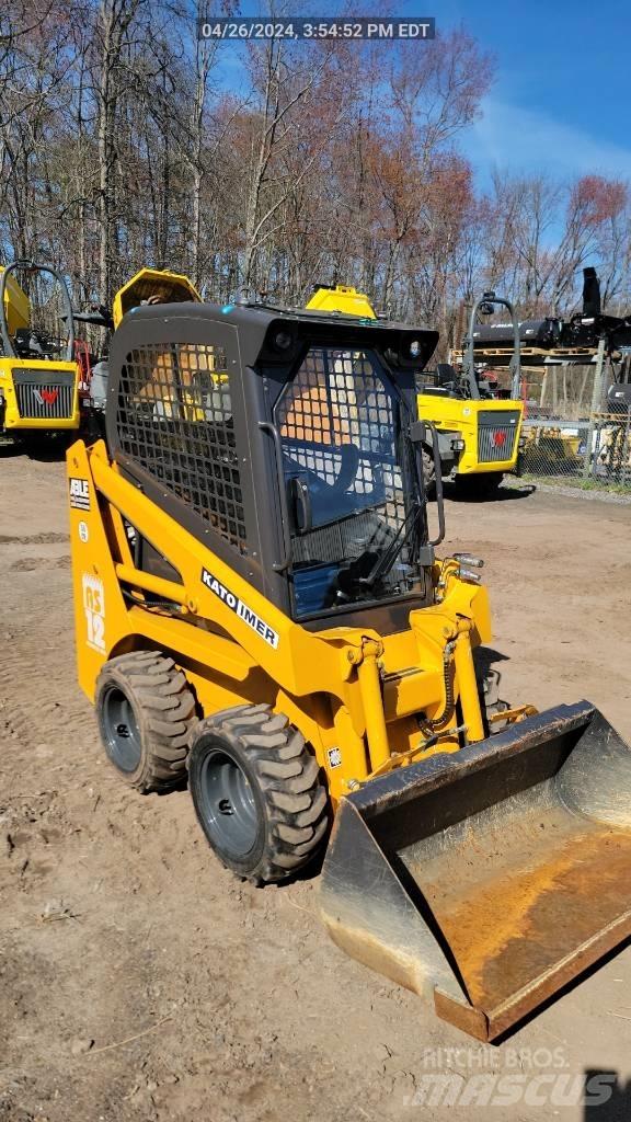 Kato AS12 Skid steer mini nakladalci
