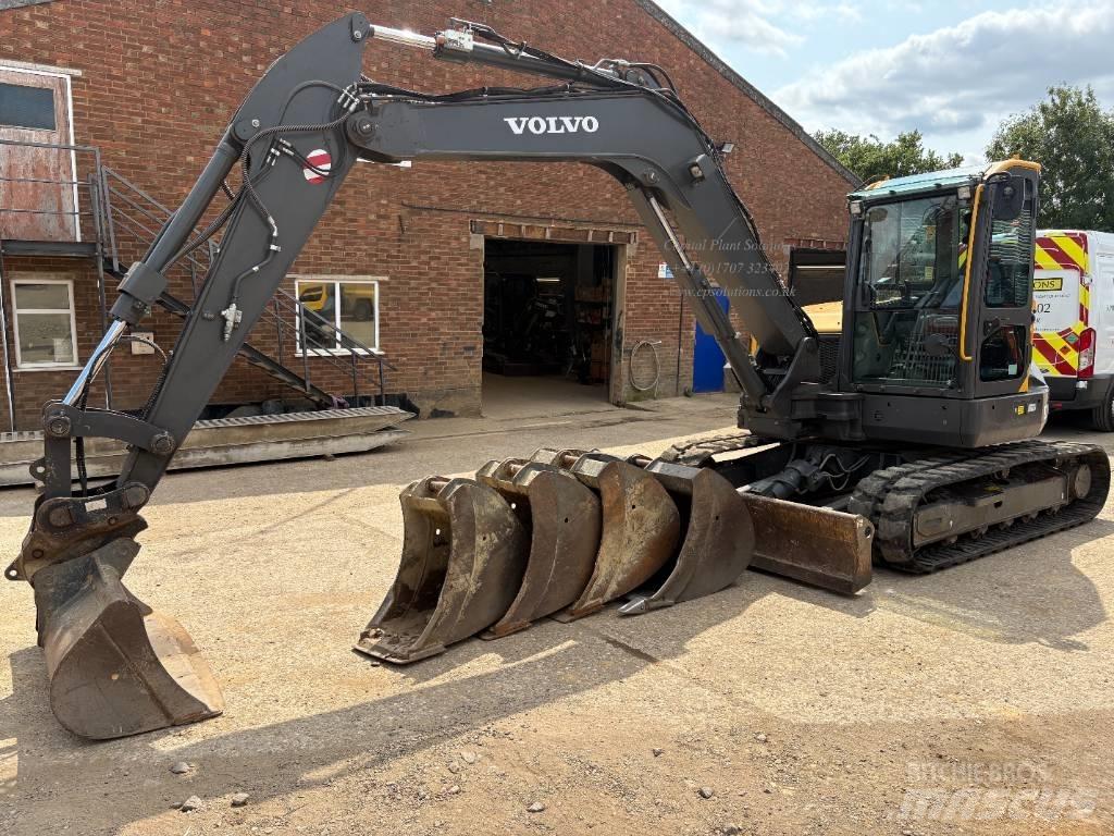 Volvo ECR 88 D PRO Midi bagri 7t – 12t