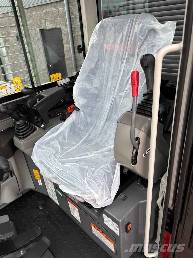 Takeuchi TB 280 FR Midi bagri 7t – 12t