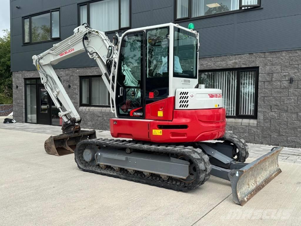 Takeuchi TB 280 FR Midi bagri 7t – 12t