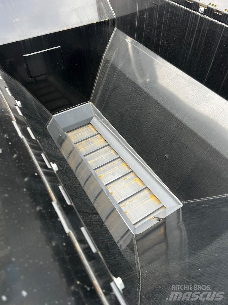 Vögele Mini 500 Drugo