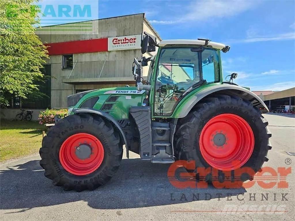 Fendt 718 Traktorji