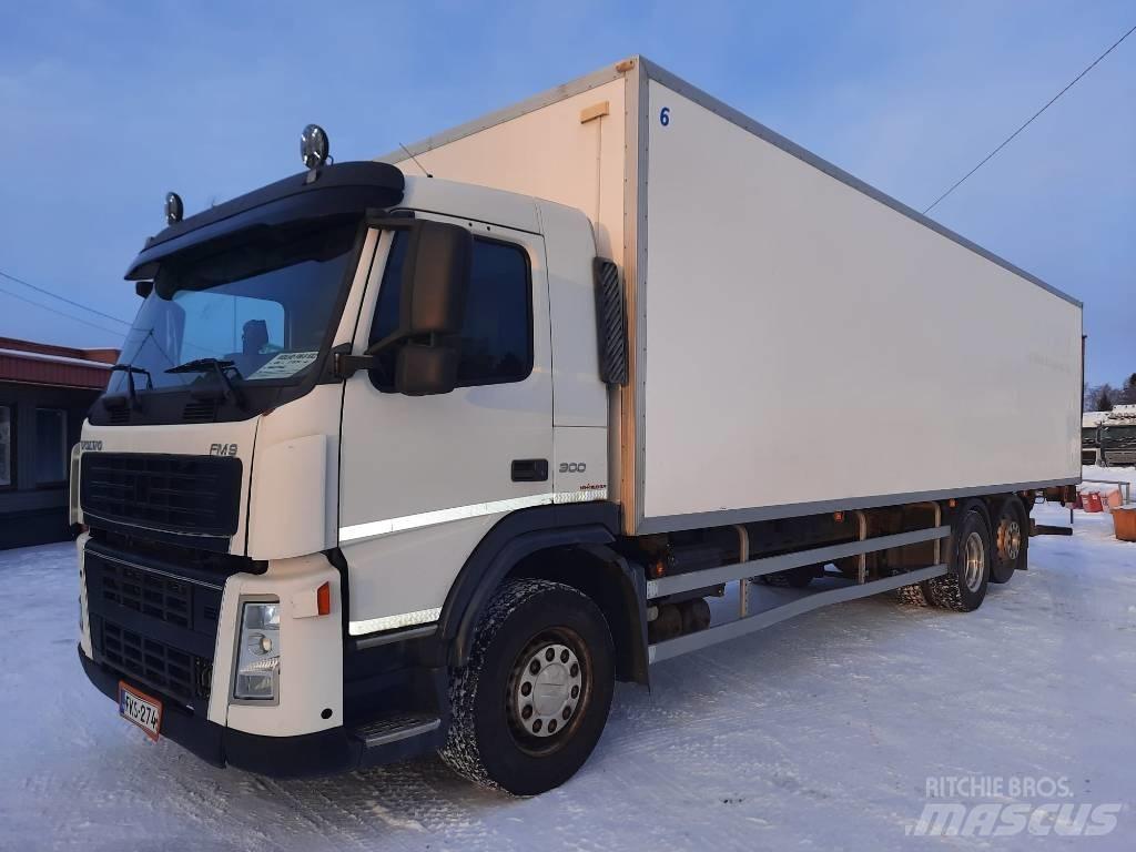 Volvo FM 9 300 Tovornjaki zabojniki