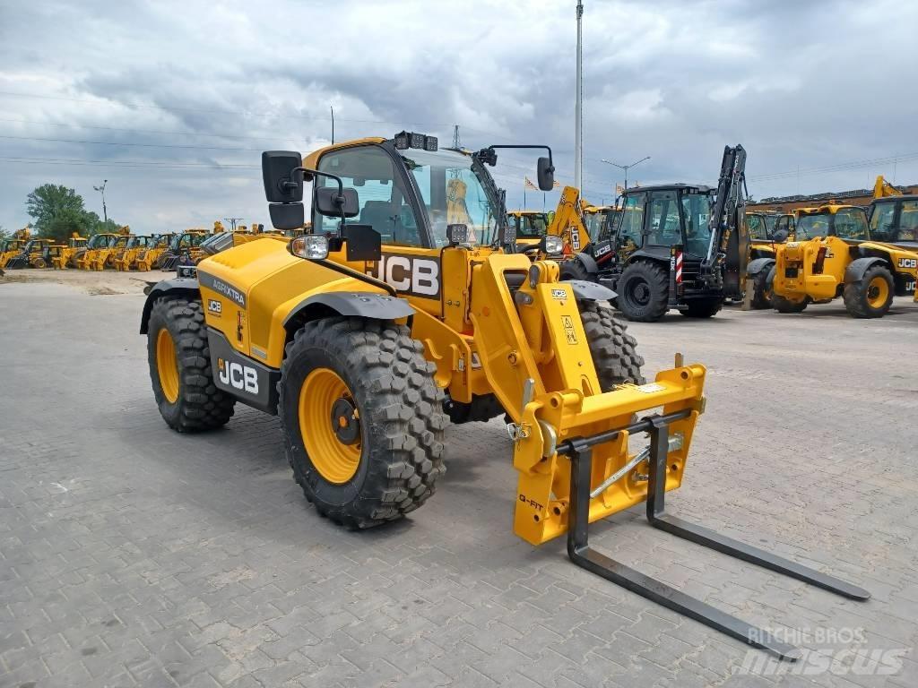 JCB 542-70 Agri Xtra Kmetijski teleskopski nakladalci