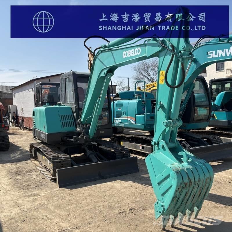 Kobelco 60 Bagri goseničarji