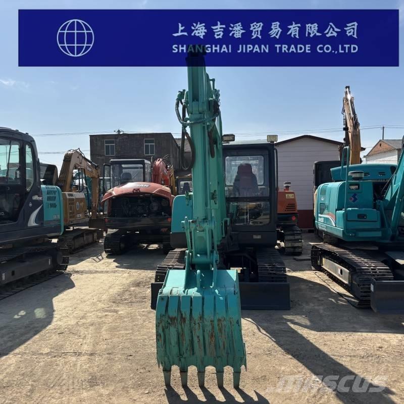 Kobelco 60 Bagri goseničarji